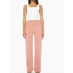 NEW MOTHER dodger sneak straight leg jeans in coral haze